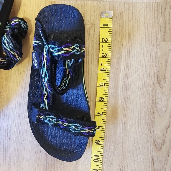 Sand & Sun Vintage 90's Sandals with Black and color straps * See Measure - Picture 7 of 8